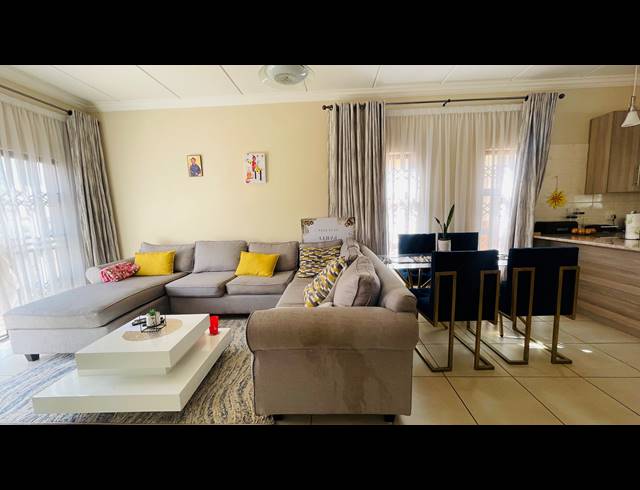 3 BEDROOM DUPLEX FOR SALE IN AMANDASIG